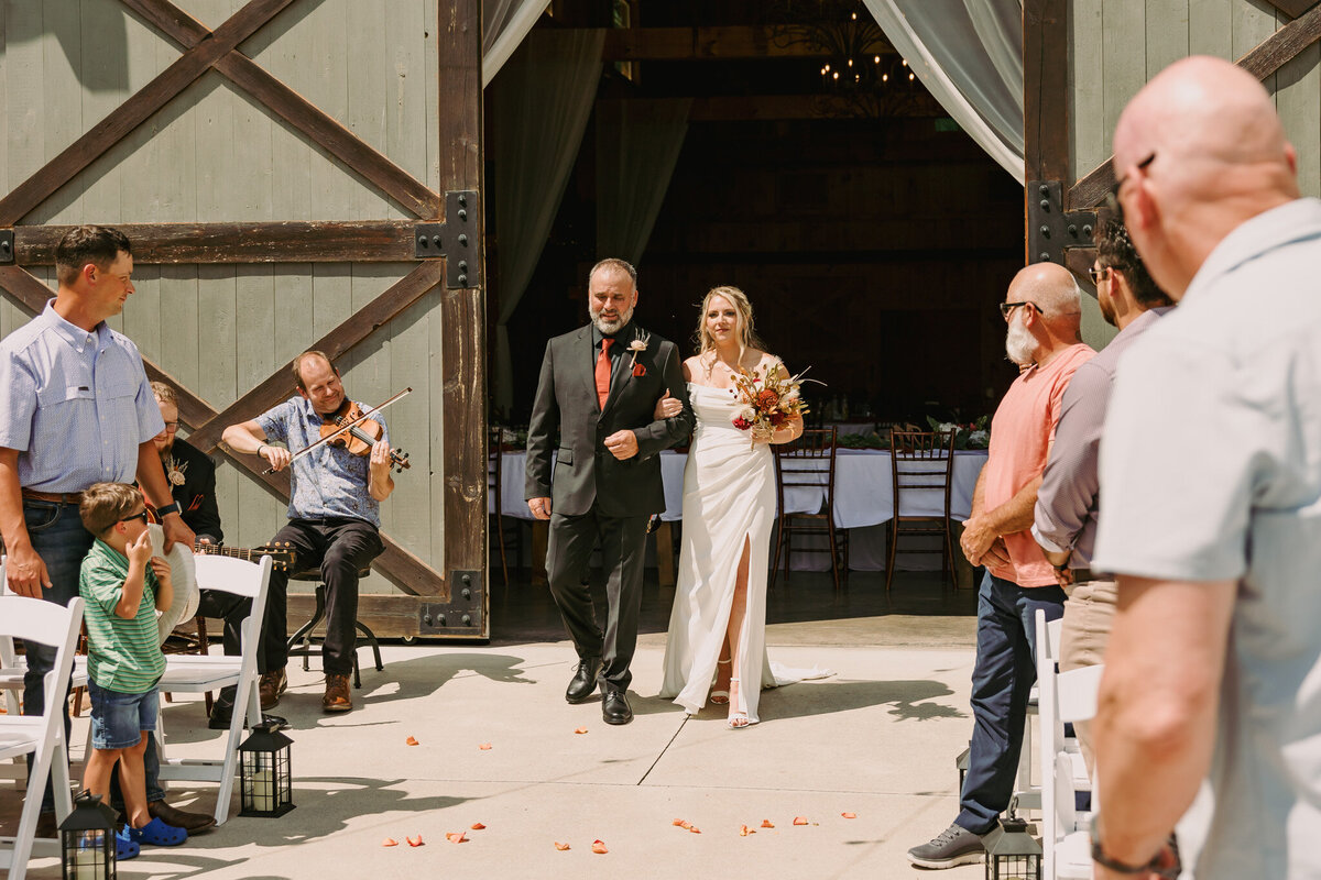 4 Points Farm Wedding Ceremony (7)