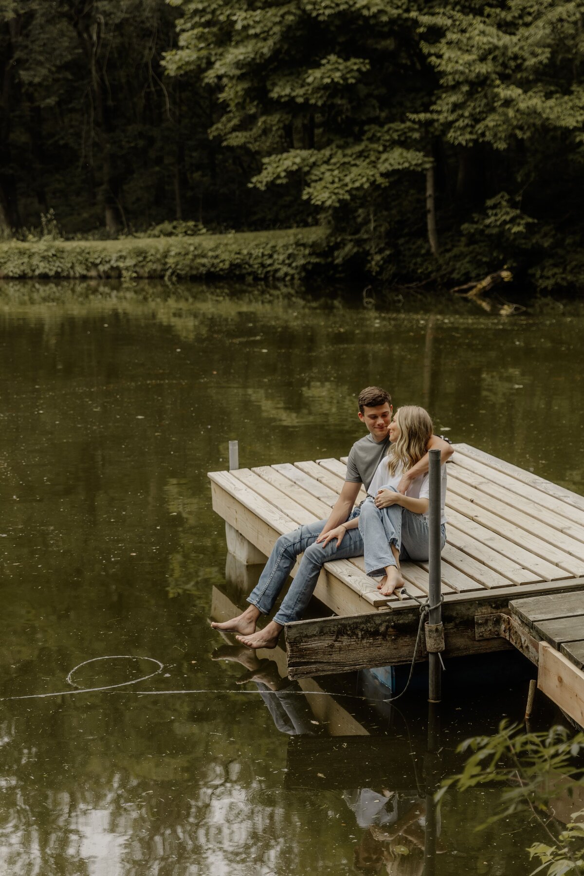 private-pond-couples-session-7