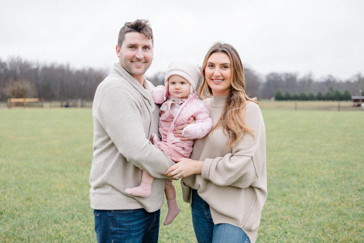 2023_12_27-AubreyMcgloneFamilySession-CGP_16305275