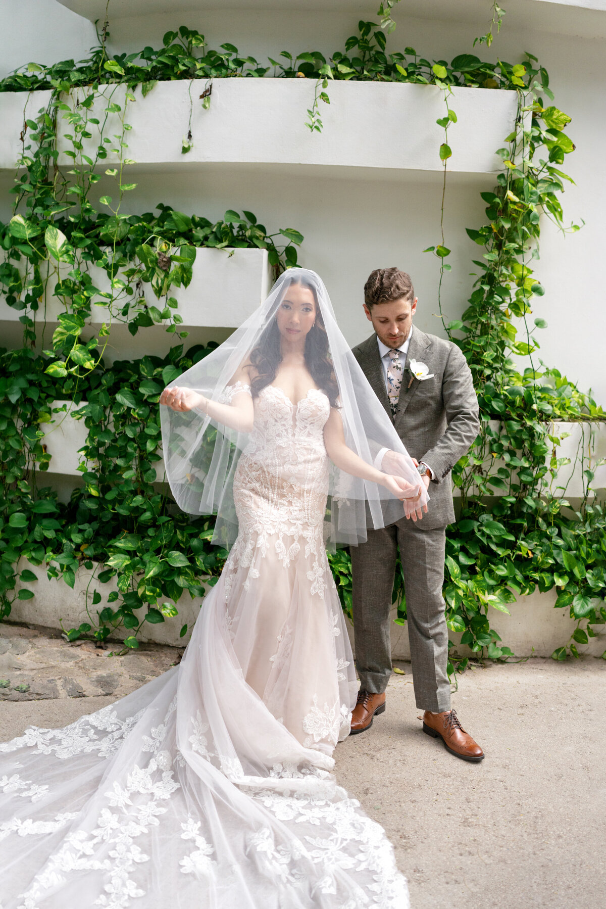Berlez-Aspen-Avenue-Chicago-Wedding-Photographer-Grace-and-Ivory-Wedicity-Mexico-Editorial-Luxury-Tropical-Aveil-Brides-Designer-137