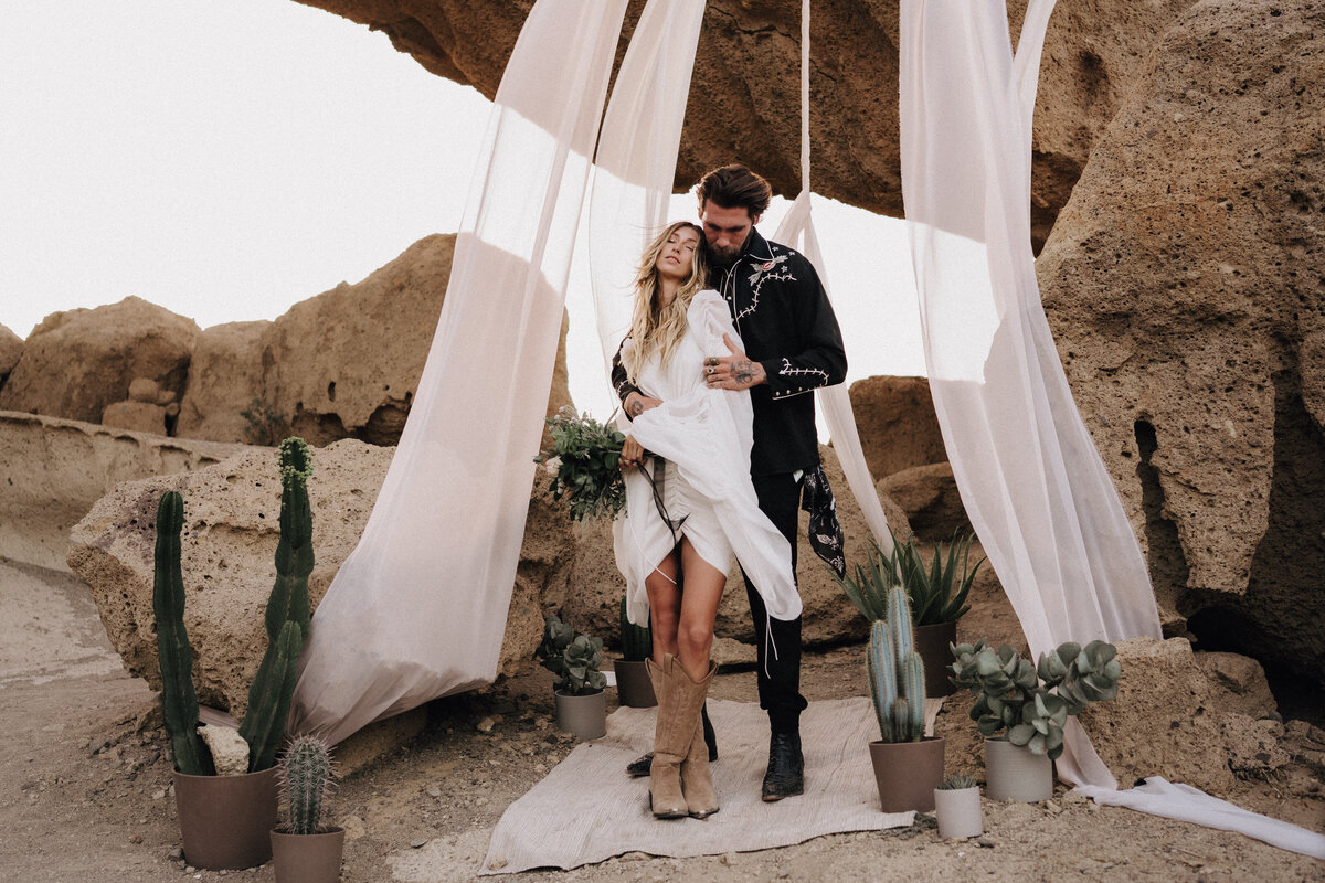 07856-Lisa Roeder Photography - Tenerife Elopement