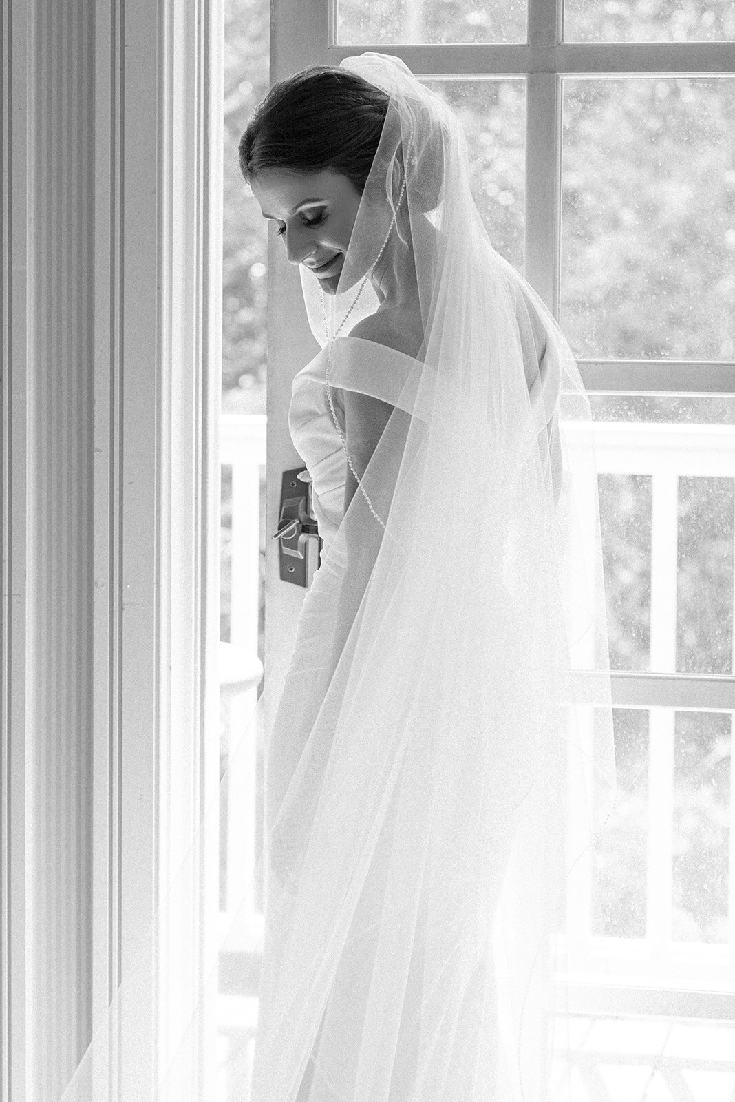 bella-luce-by-michelle-andrea-new-england-photographer-wedding-perry-family-getting-ready-63