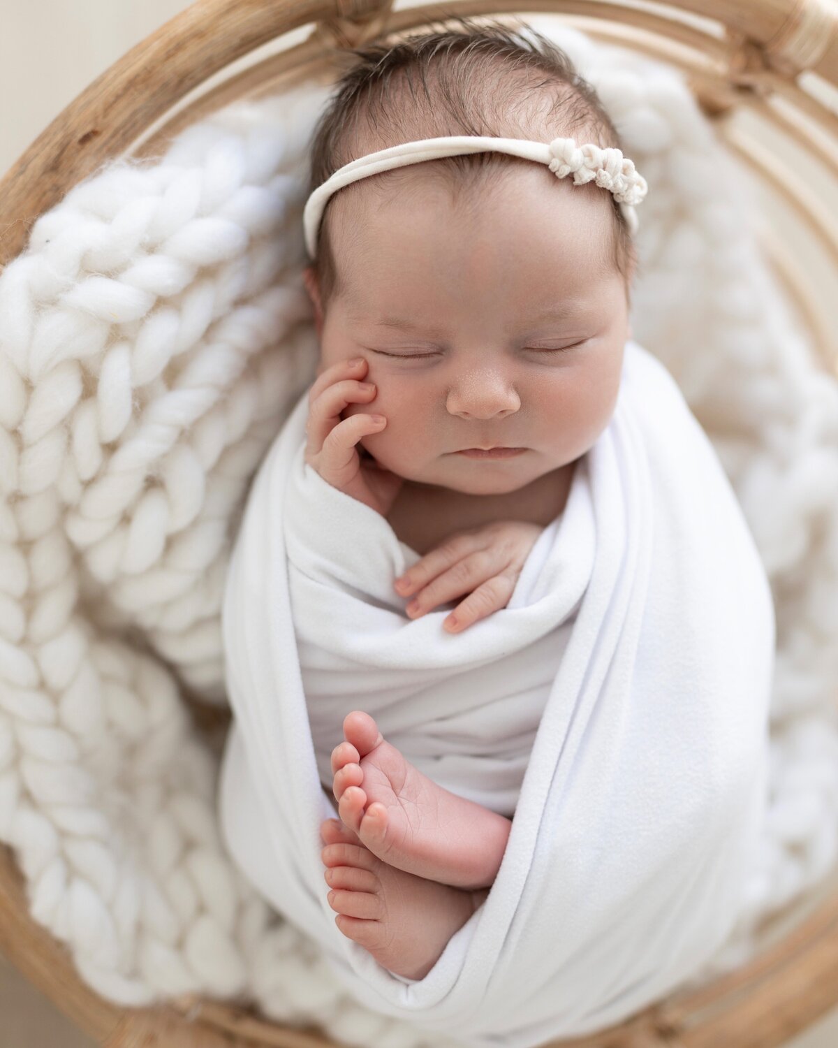 Ella-hackleton-newborn-baby-photographer-55