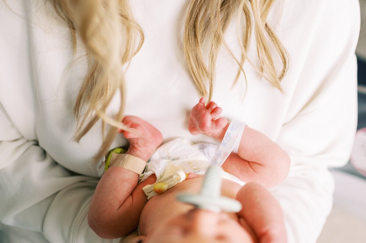 Nashville-Newborn-Photographer-1
