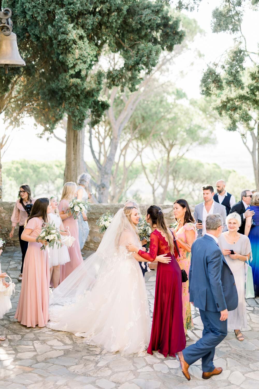 Congratulations during wedding at Castello di segalari