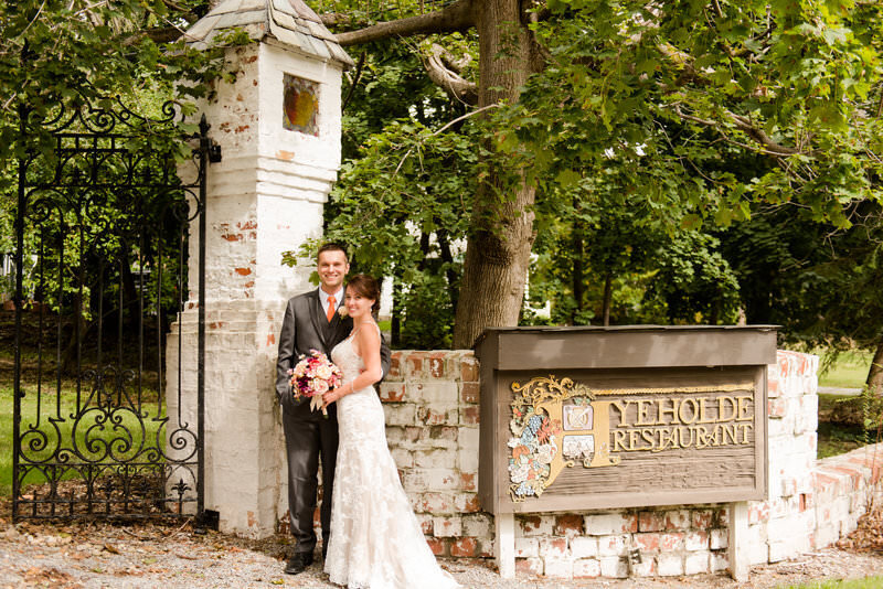 wedding photo from the Hyeholde