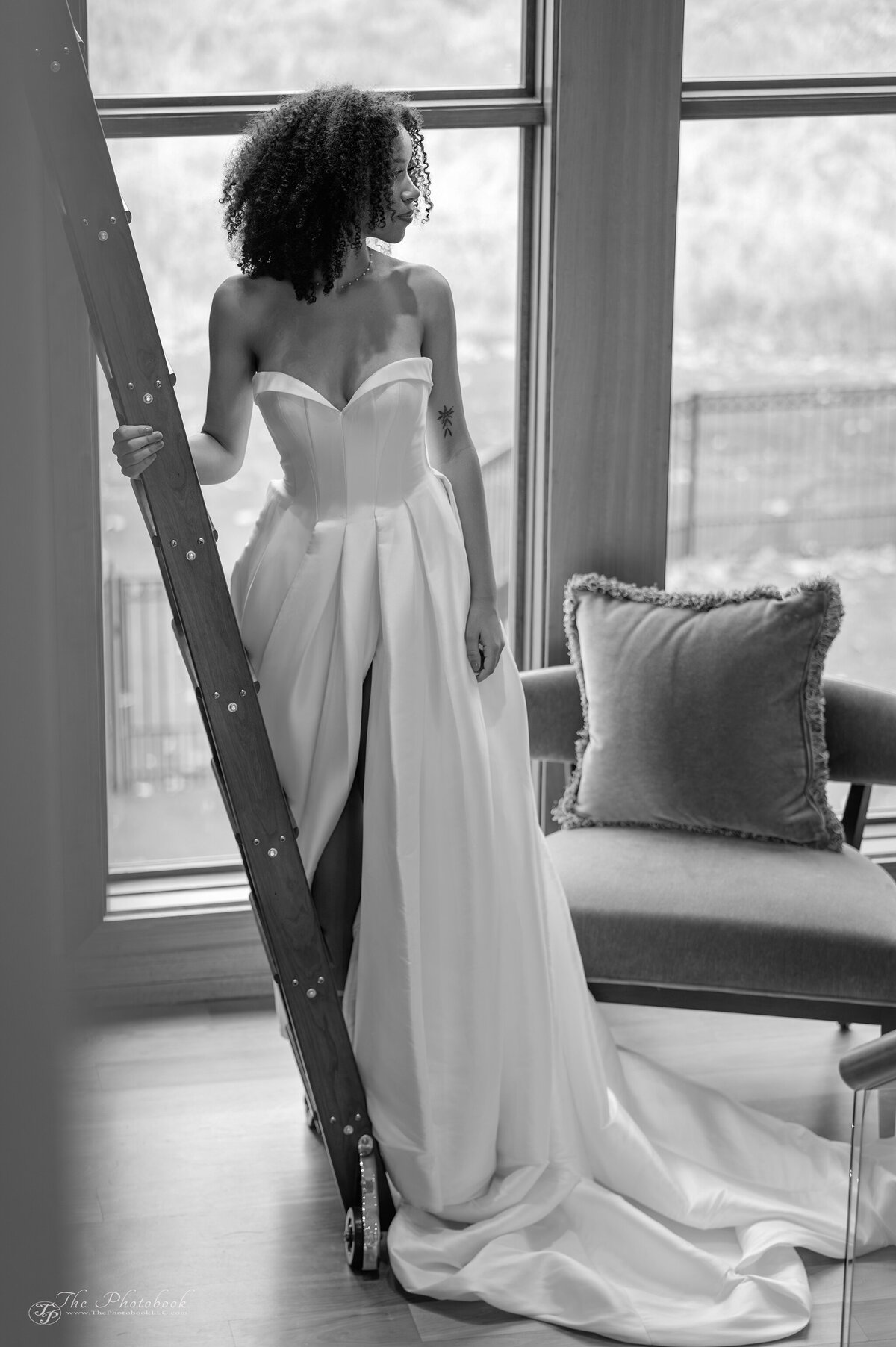 Edited-TP6_6670-Wedding_Riverbend Estate-B&W copy