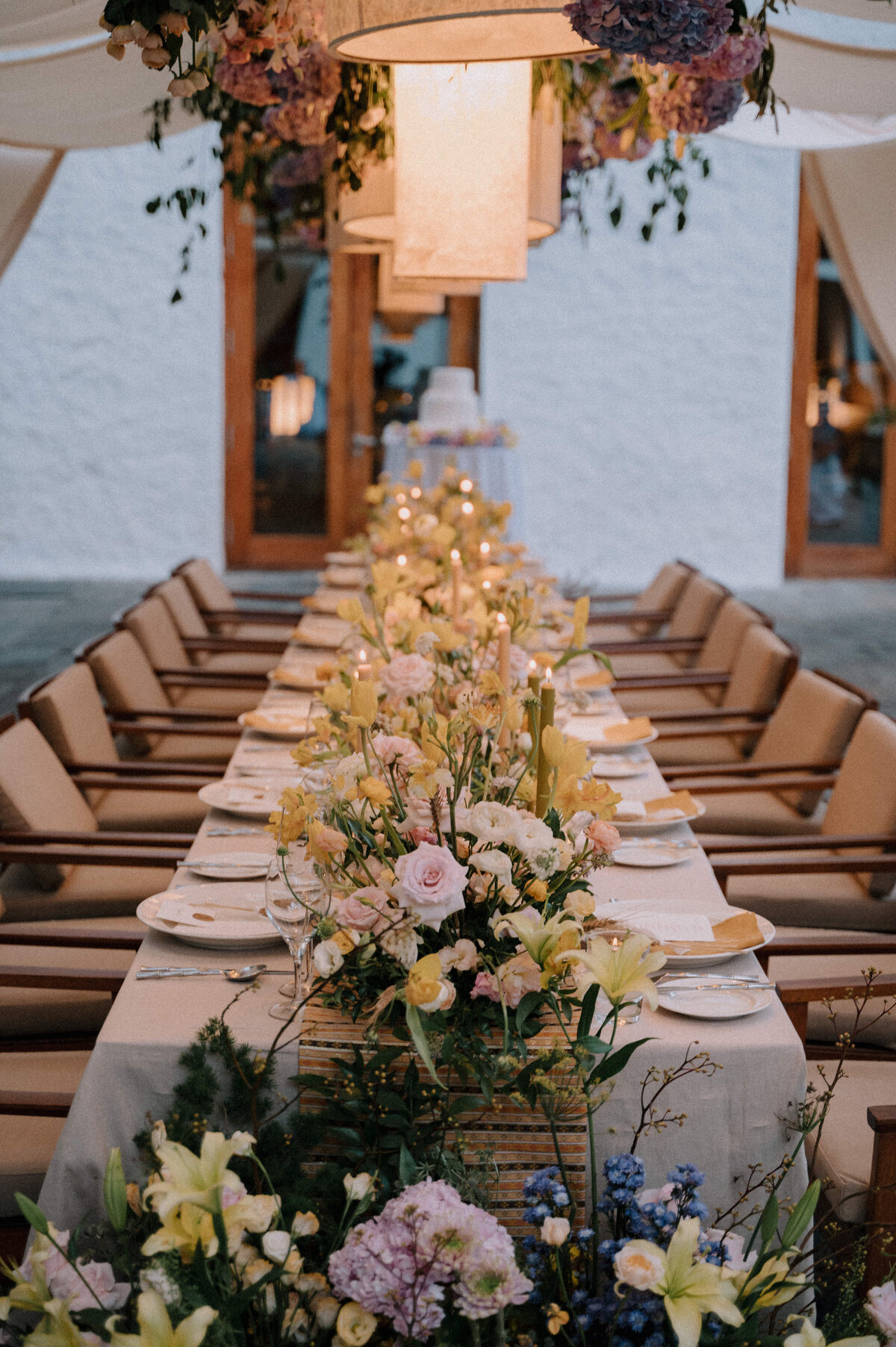 AdamLindaDecor0-143