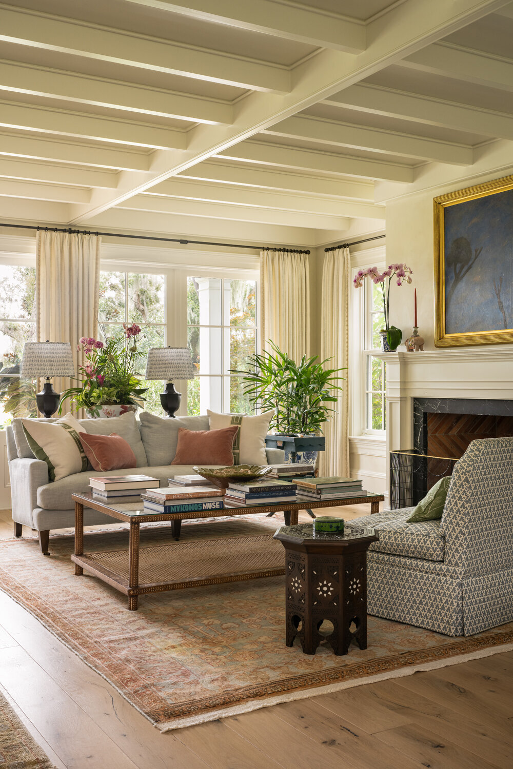 Crescent Colonial-4