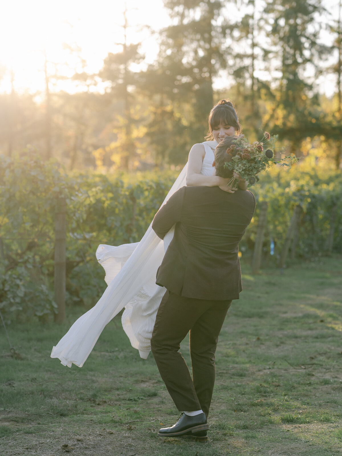 bend-portland-oregon-wedding-photographer-93