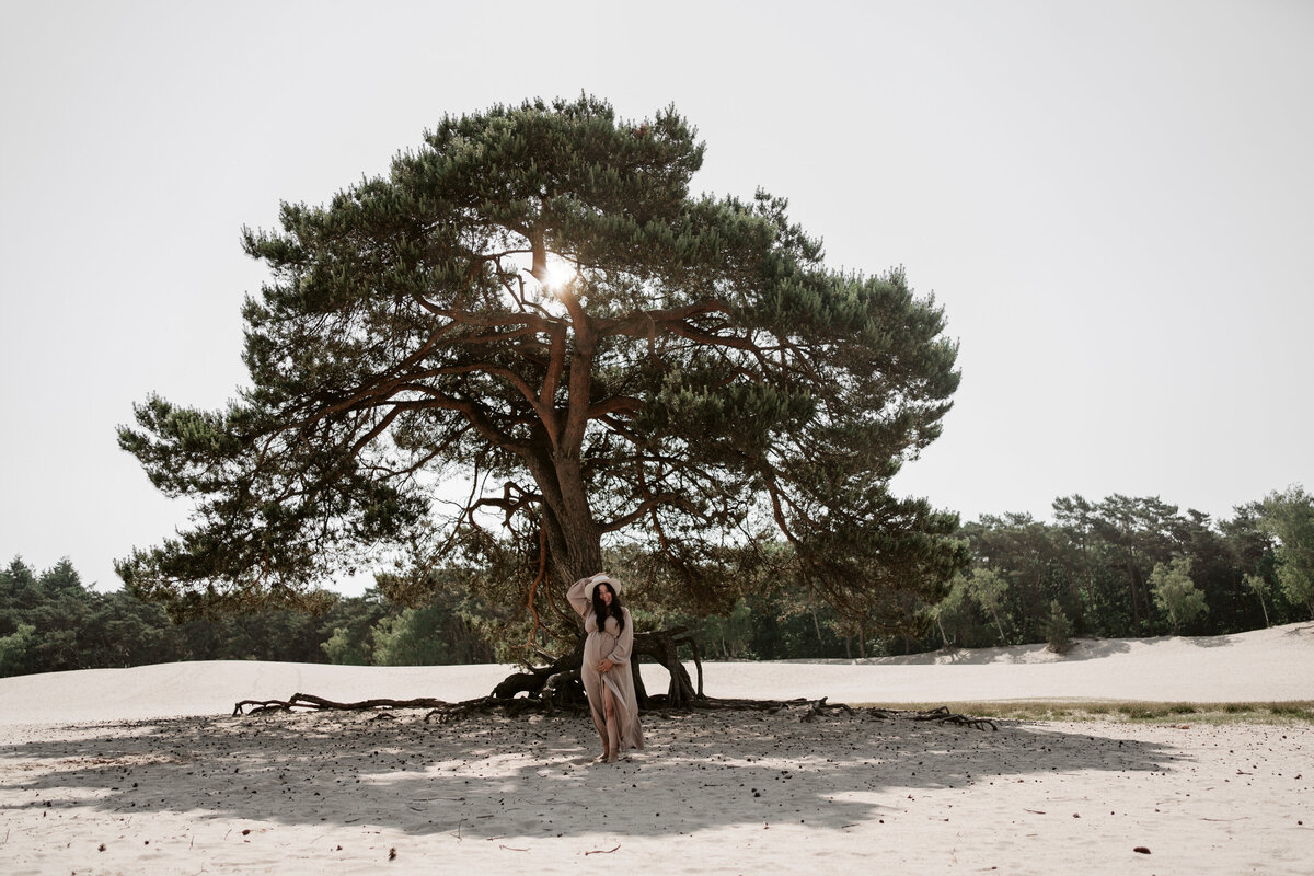 2023 Zwangerschapshoot Soesterduinen Chamilla Leukfotografie-62