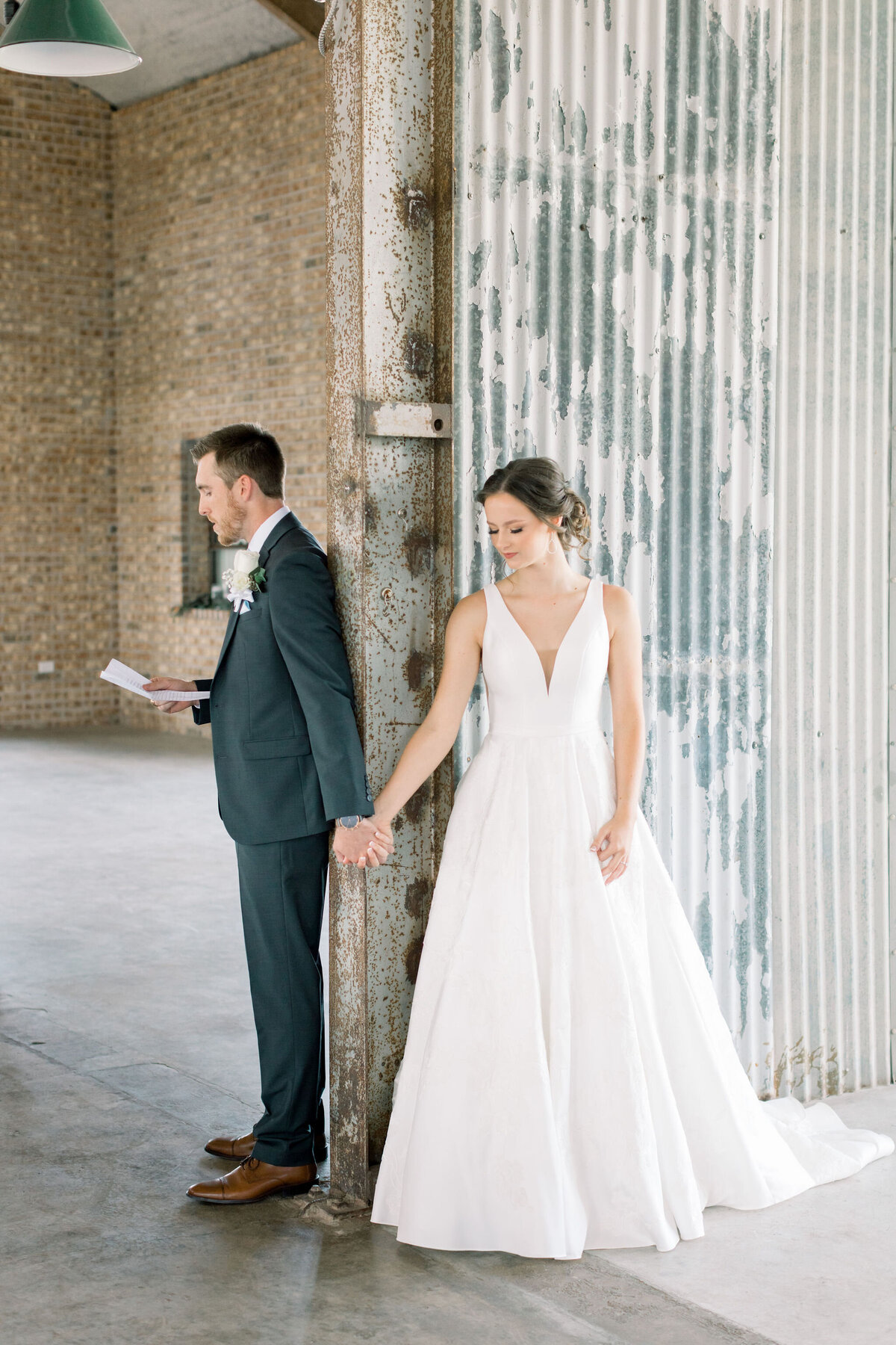 summer-rustic-blue-gin-wedding-2