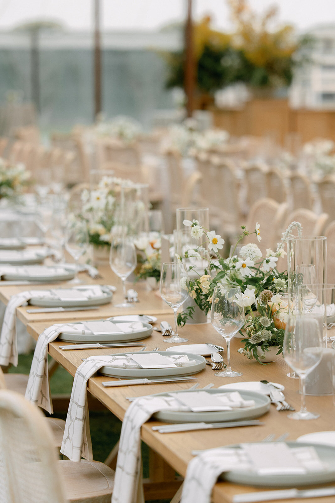tented-wedding-detailed-touch-events-wedding-planner41