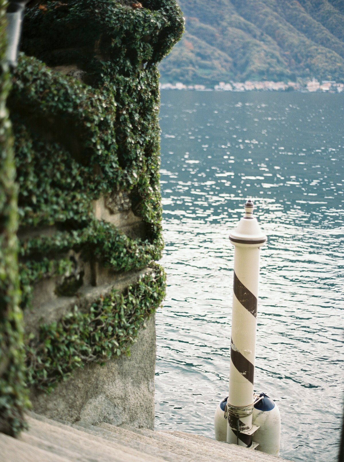 landscape lake como