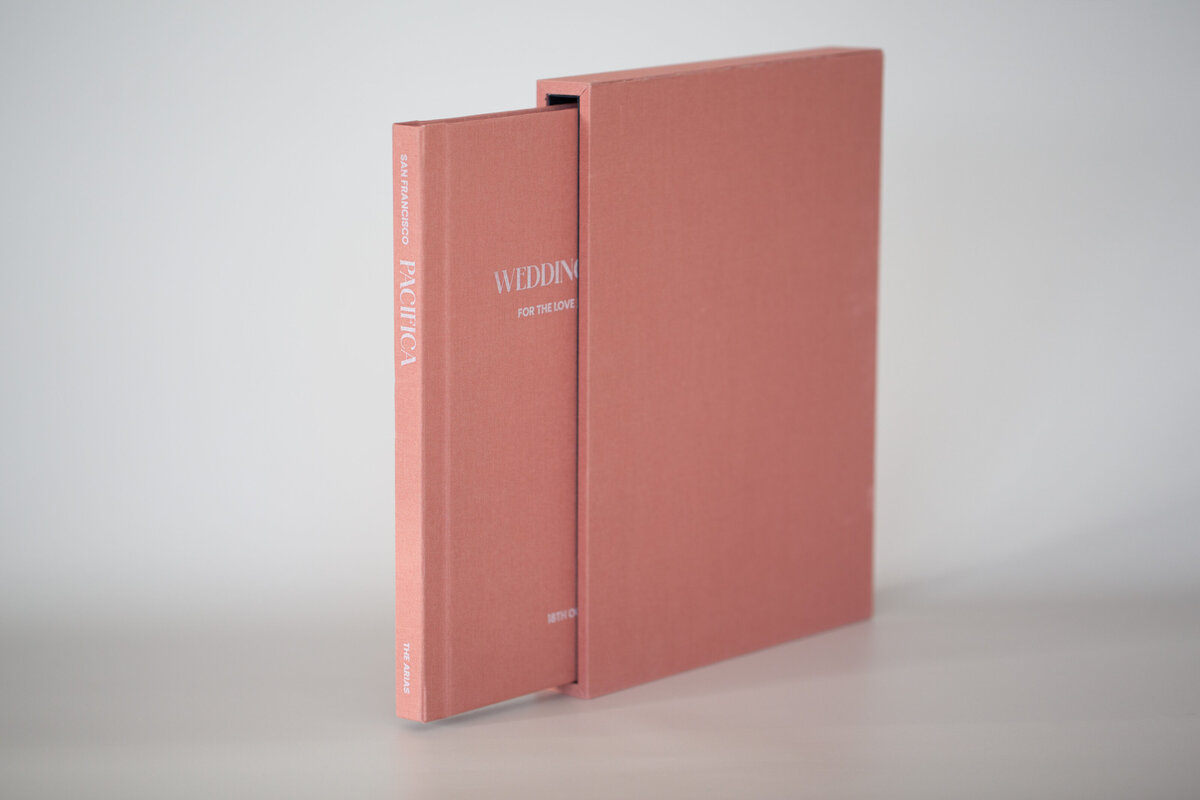 Coffee_Table_Book_32
