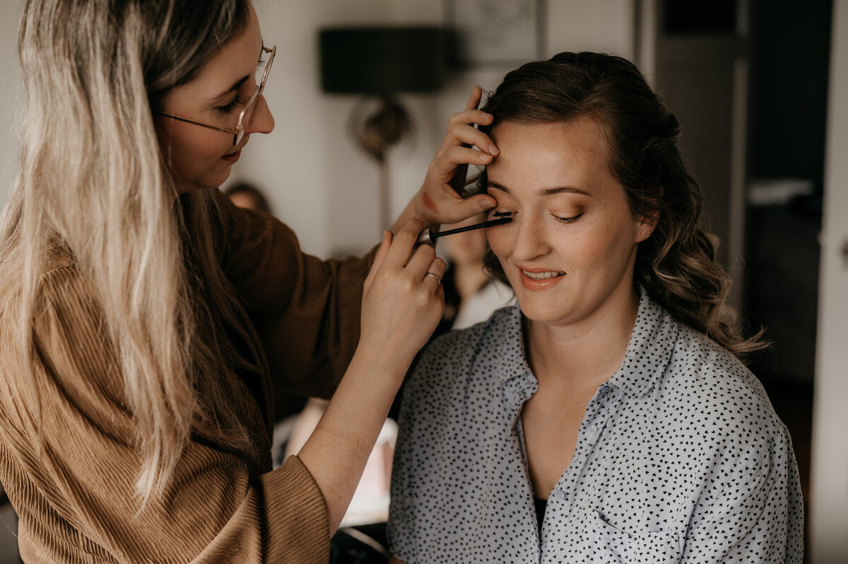 Pure Liefde Fotografie - Wilco & Marriët - Getting ready Marriët-23