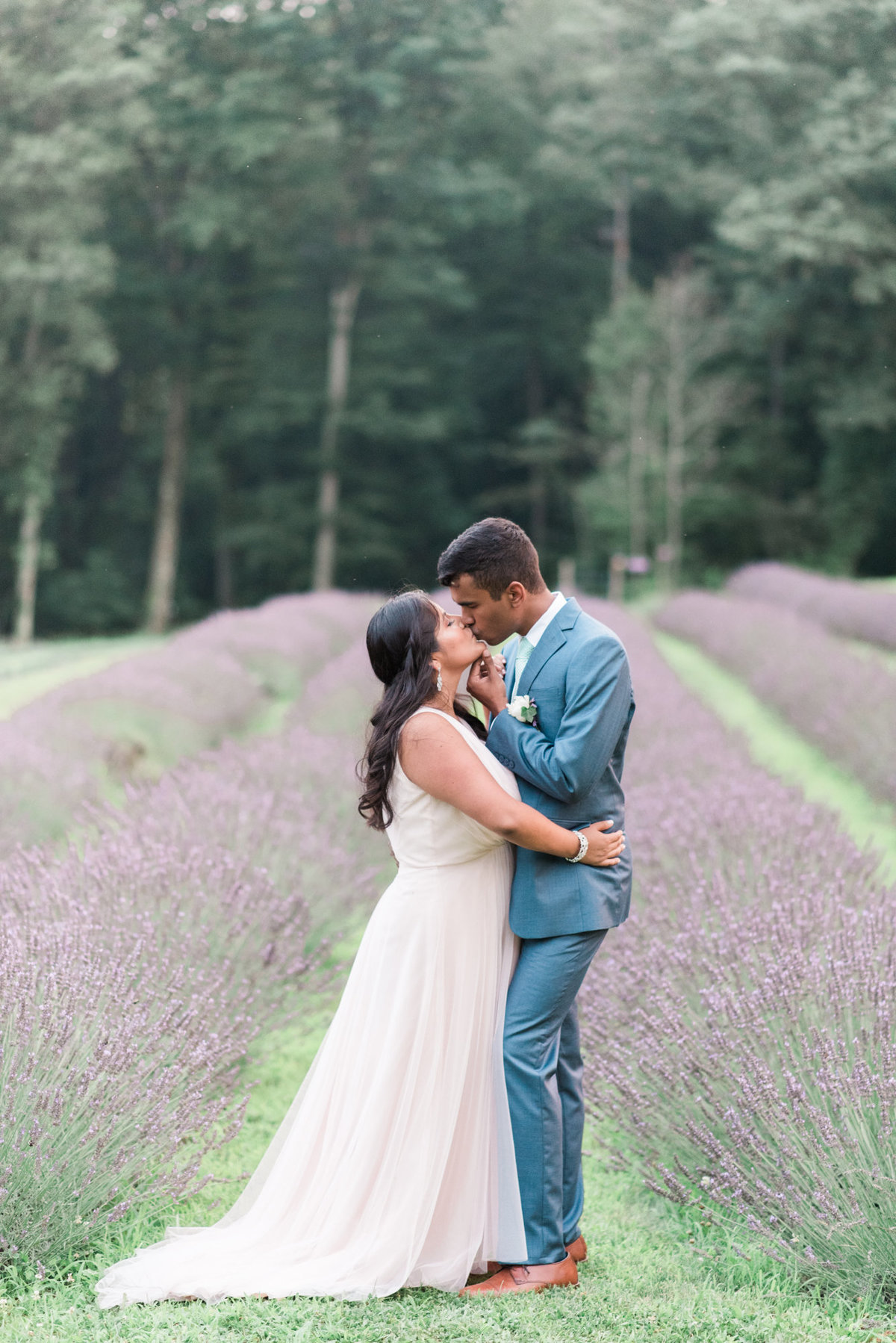 nj-wedding-photographer-hope-hill-lavender-farm-anniversary-session-photo-028