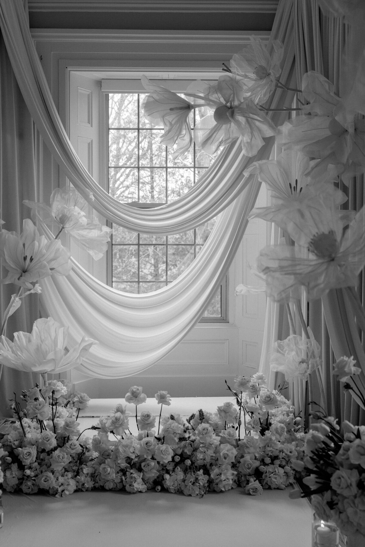 0049 Luxury Floral Wedding Editorial_Strathmere_Canada_Ottawa_Photography by Emma