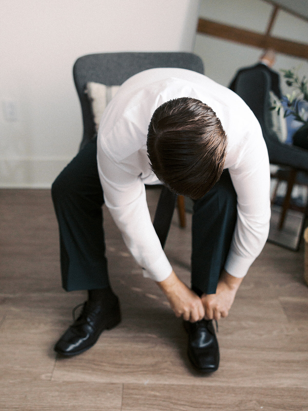 megan-ryan-wedding-guys-getting-ready-11_websize