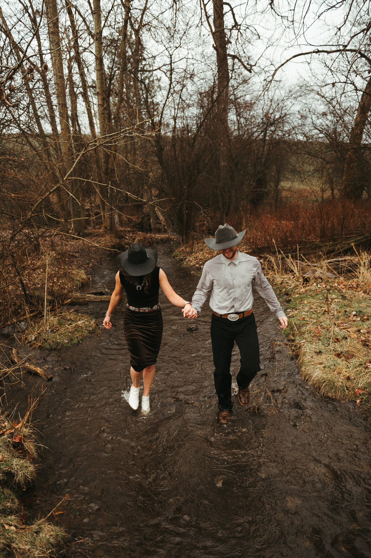 presley-gray-photo-montana-western-style-engagement-4788
