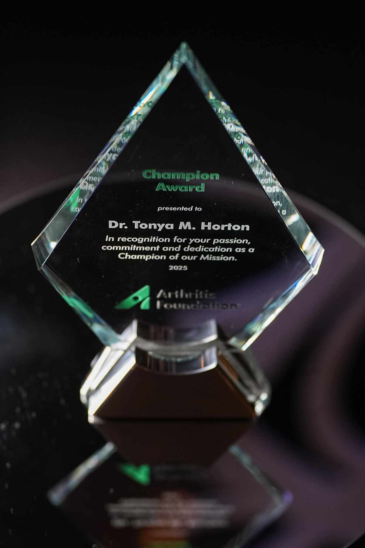 kansas-city-event-photography-0451-glass-event-award