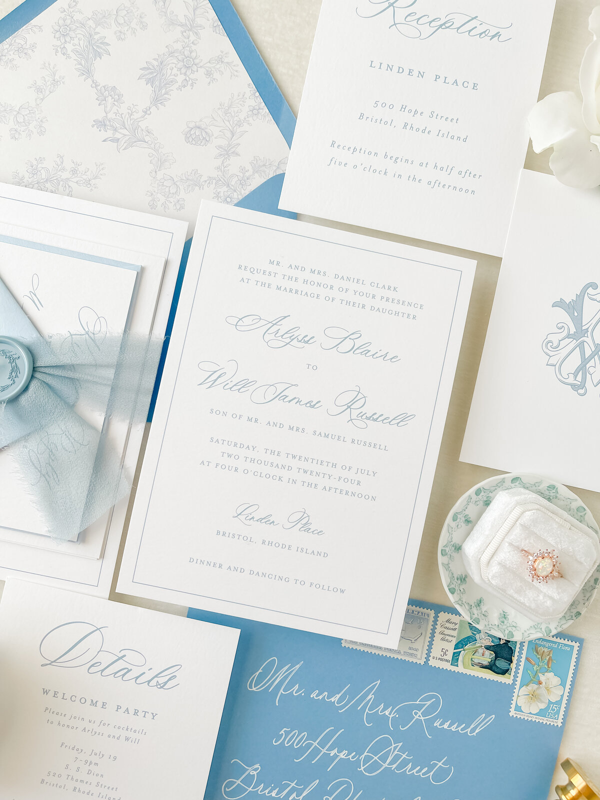 elegant-blue-wedding-invitation-suite
