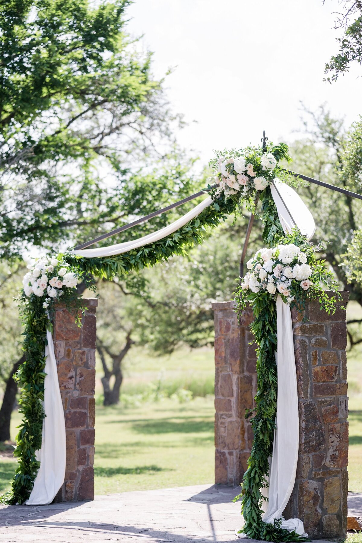 Ma Maison Wedding Photographer in Dripping Springs Texas-43