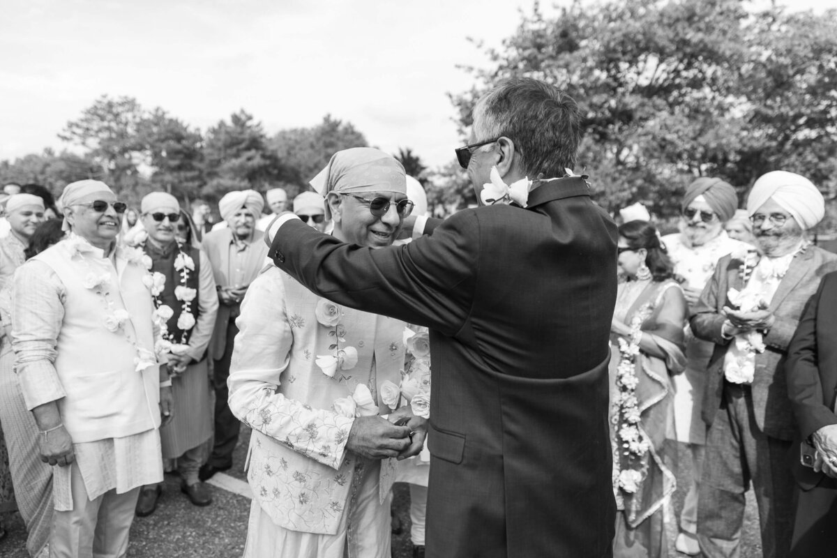 bride-and-groom-rochester-hills