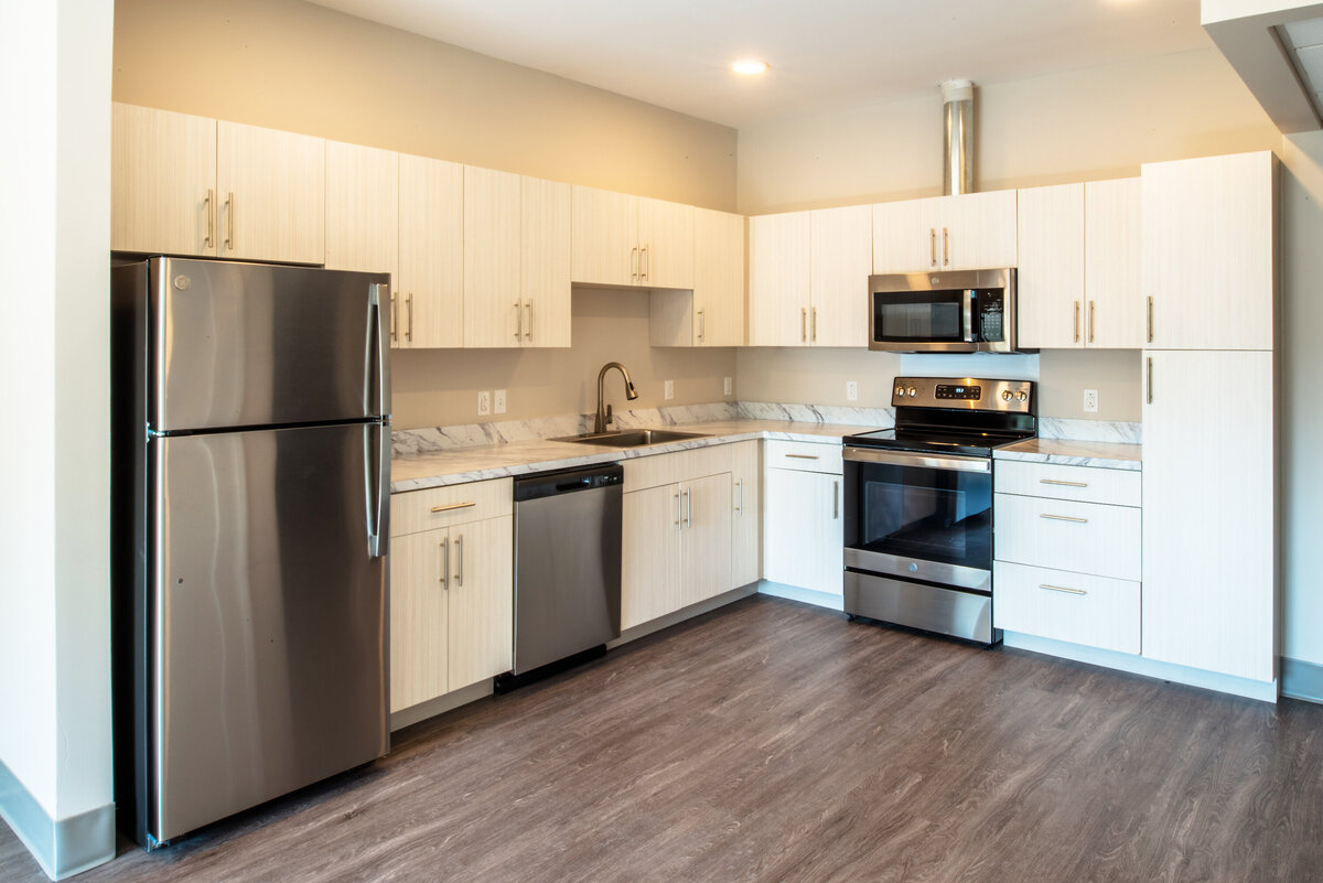 Allegheny West Plaza Interior 47