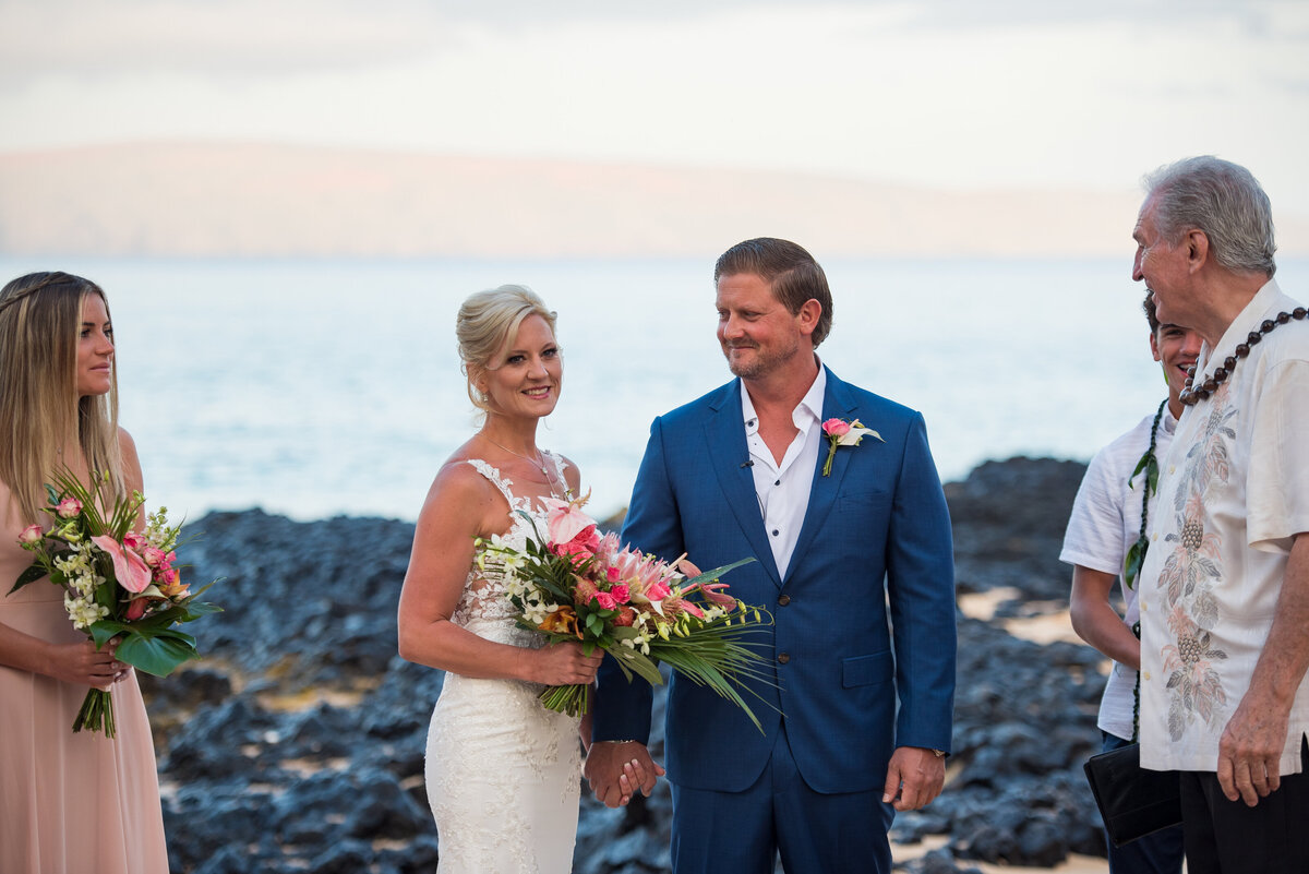 0057 - Fiegel - Amanda and Jon - Makena Cove Maui Wedding