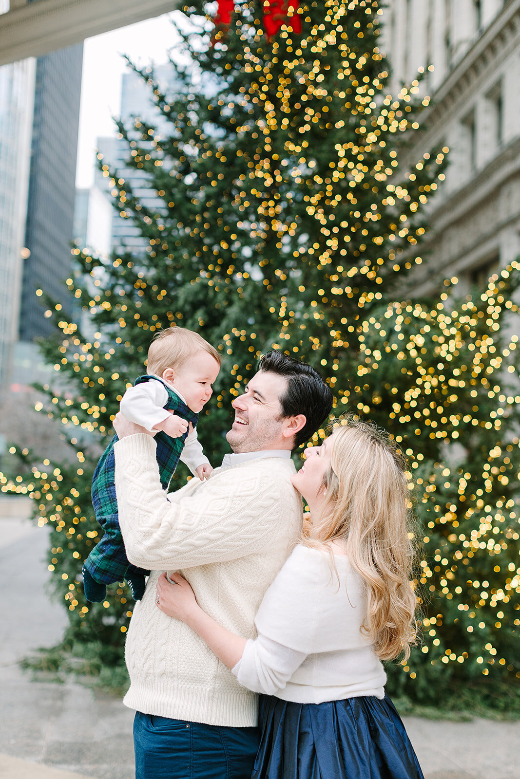 Chicago Wrigley Building Family Photos by Ashlee Cole Photography - Meehan Family--28