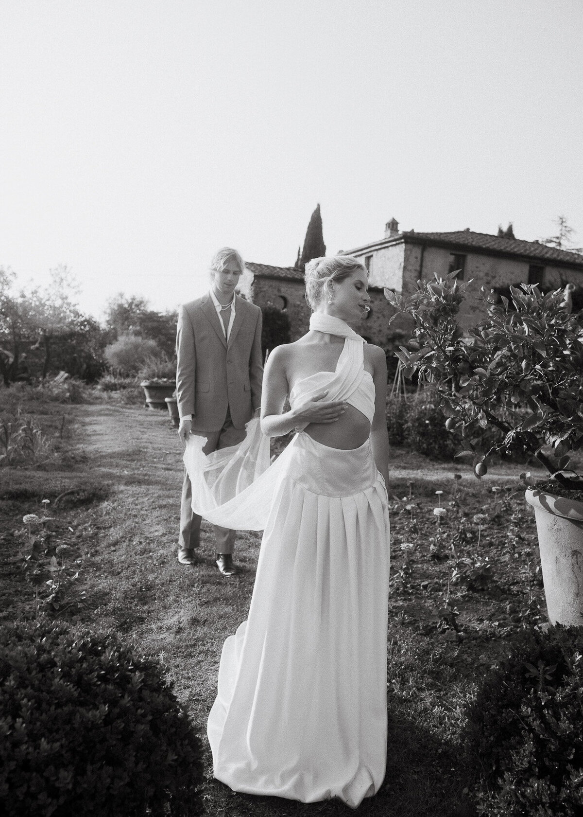 27. villa-di-geggiano-tuscany-destination-wedding-69