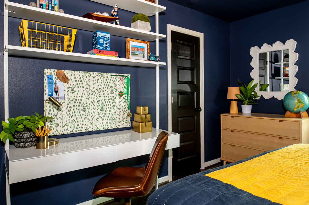 bold-childrens-room-houston