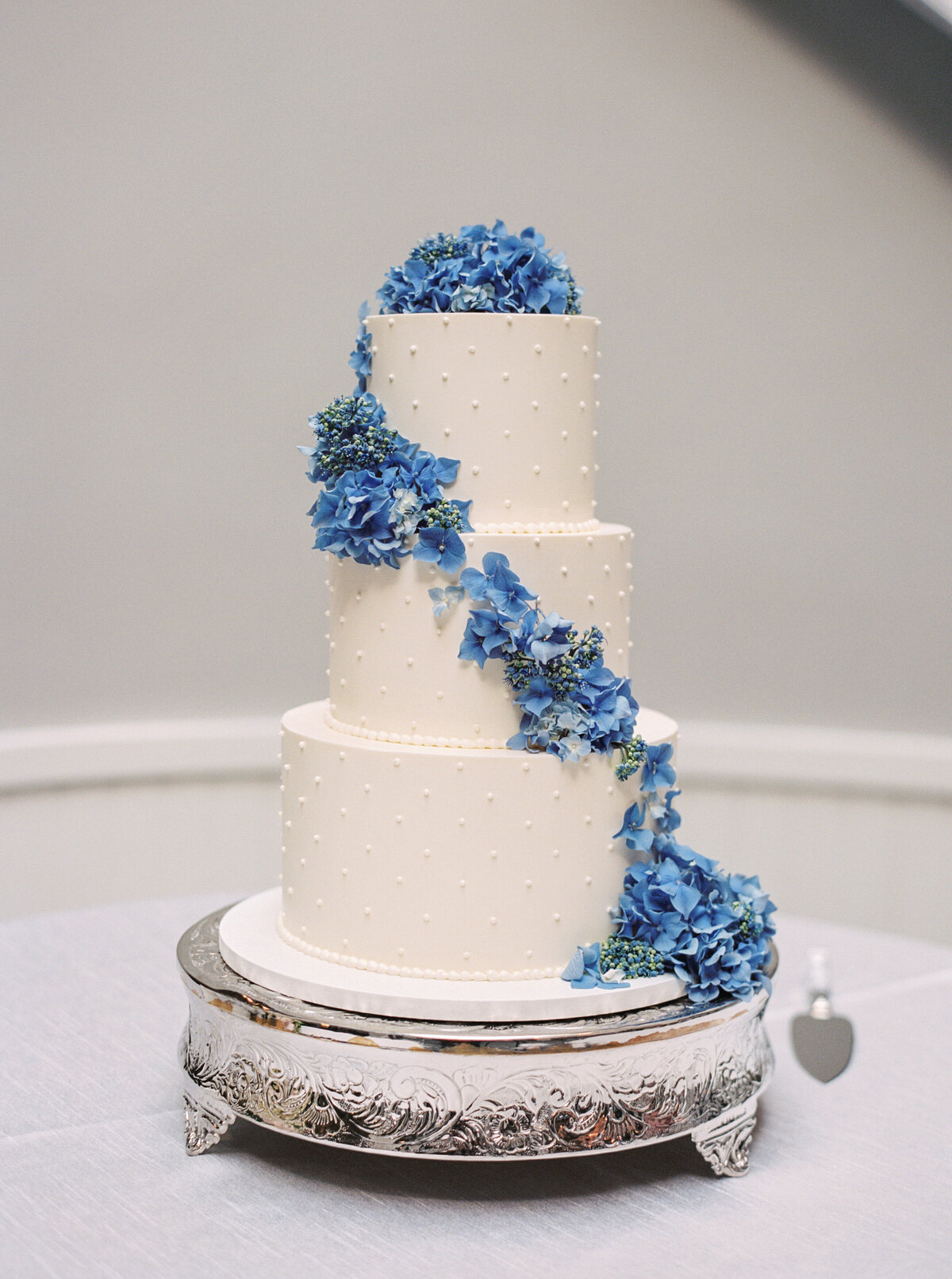 oswego-lake-country-club-wedding-by-portland-wedding-photographers-the-tenneys-27