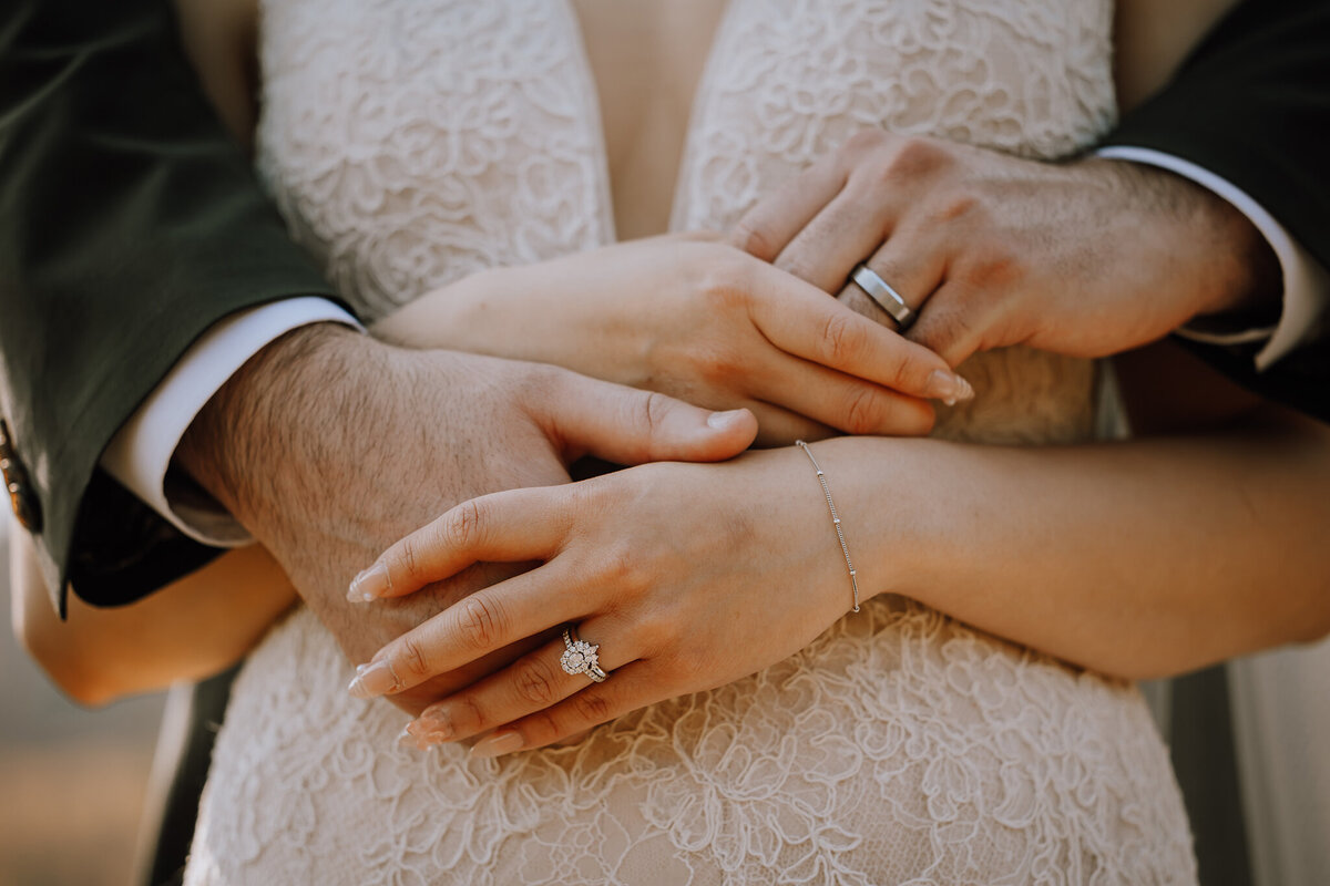 Alberta_elopement_photographer (30)