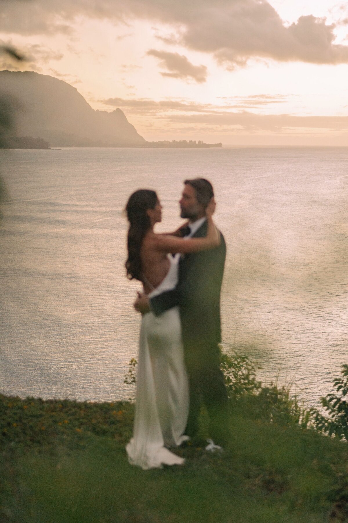 1_hotel_hanalei_elopement_pictures45