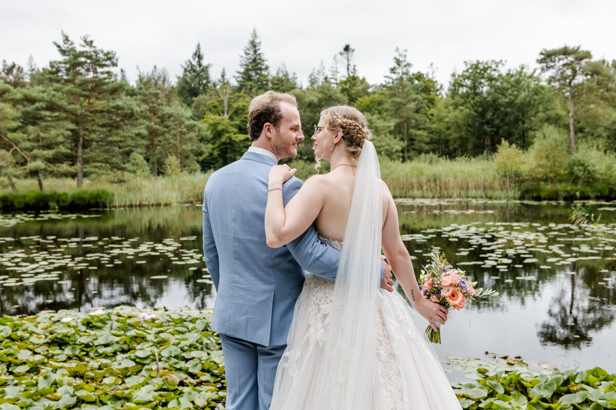 Alpaca bruiloft, trouwen in Beetsterzwaag, trouwfotograaf Friesland (26)