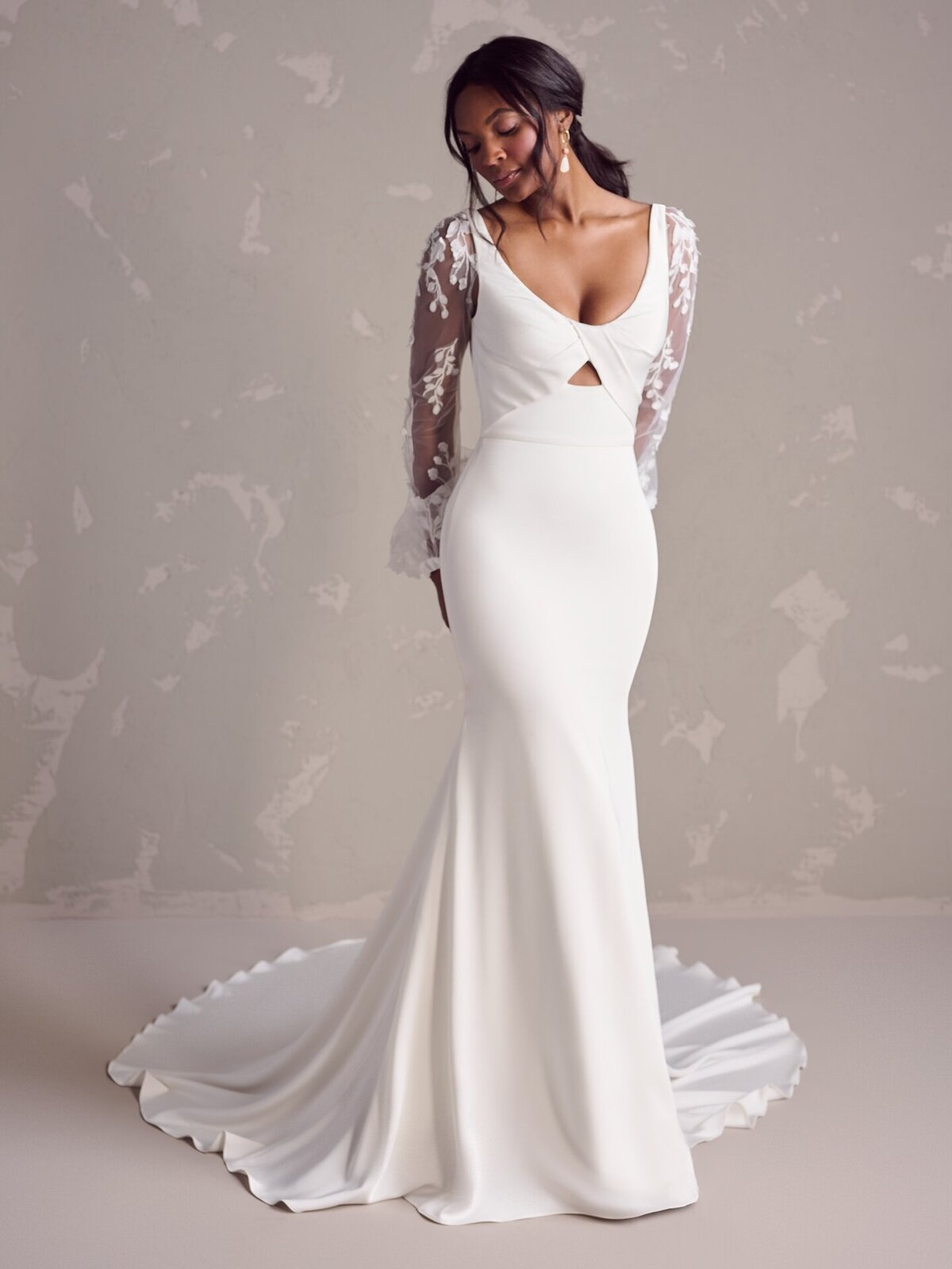 Rebecca-Ingram-Iliana-Fit-and-Flare-Wedding-Dress-24RB152A01-Alt55-AI