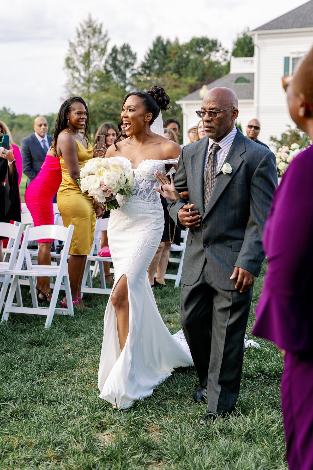 Heritage-Hunt-Golf-Country-Club-geinesville-virginia-wedding-photography-romantic-timeless-joyful-227