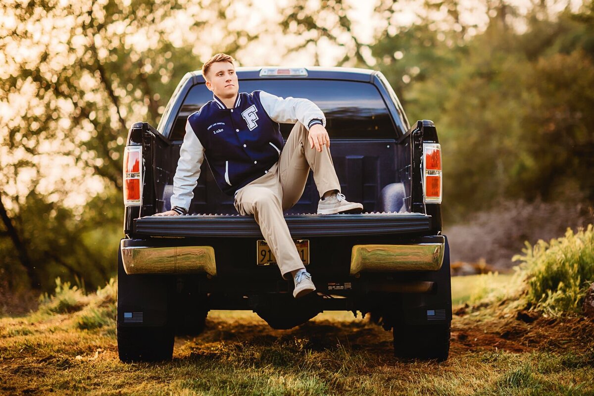 Best Sacramento Senior Photographer | Colehearted Photography 10