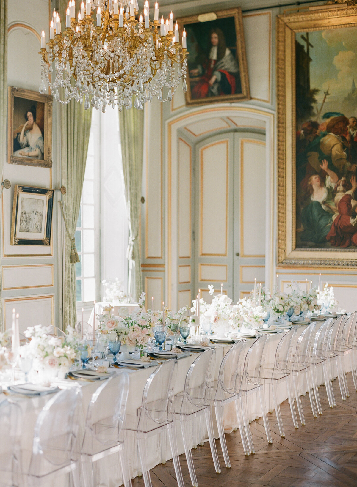 Jennifer Fox Weddings English speaking wedding planning & design agency in France crafting refined and bespoke weddings and celebrations Provence, Paris and destination Laurel-Chris-Chateau-de-Champlatreaux-Molly-Carr-Photography-81