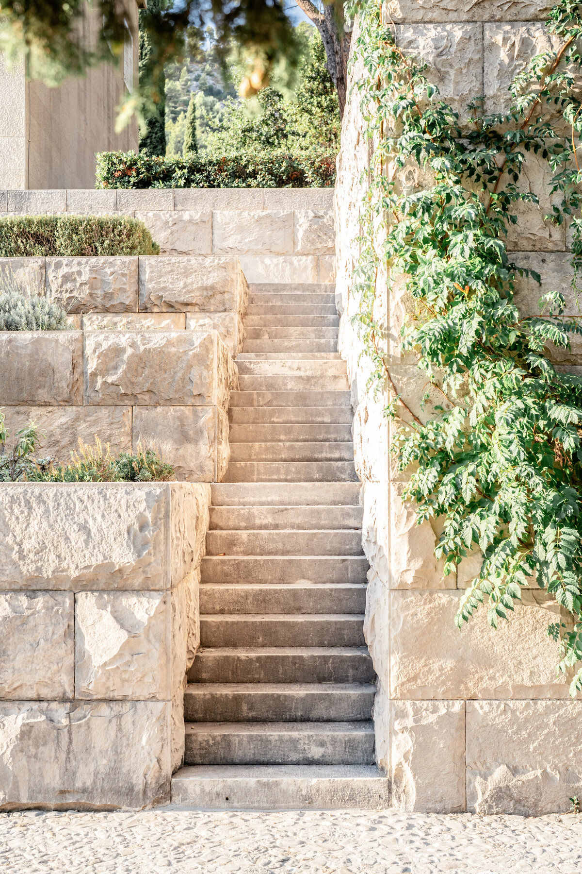 Croatia-wedding-Mestrovic-Gallery-Split-Victoria-Amrose-Photography (61)