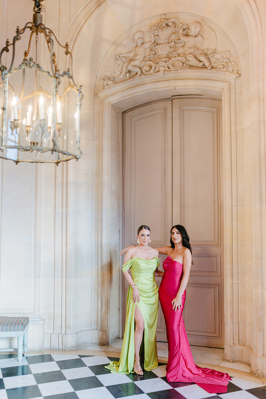 MorganeBallPhotography-Wedding-ChateauChamplatreux-SandyDavid-08-cocktail-175b-9-_websize