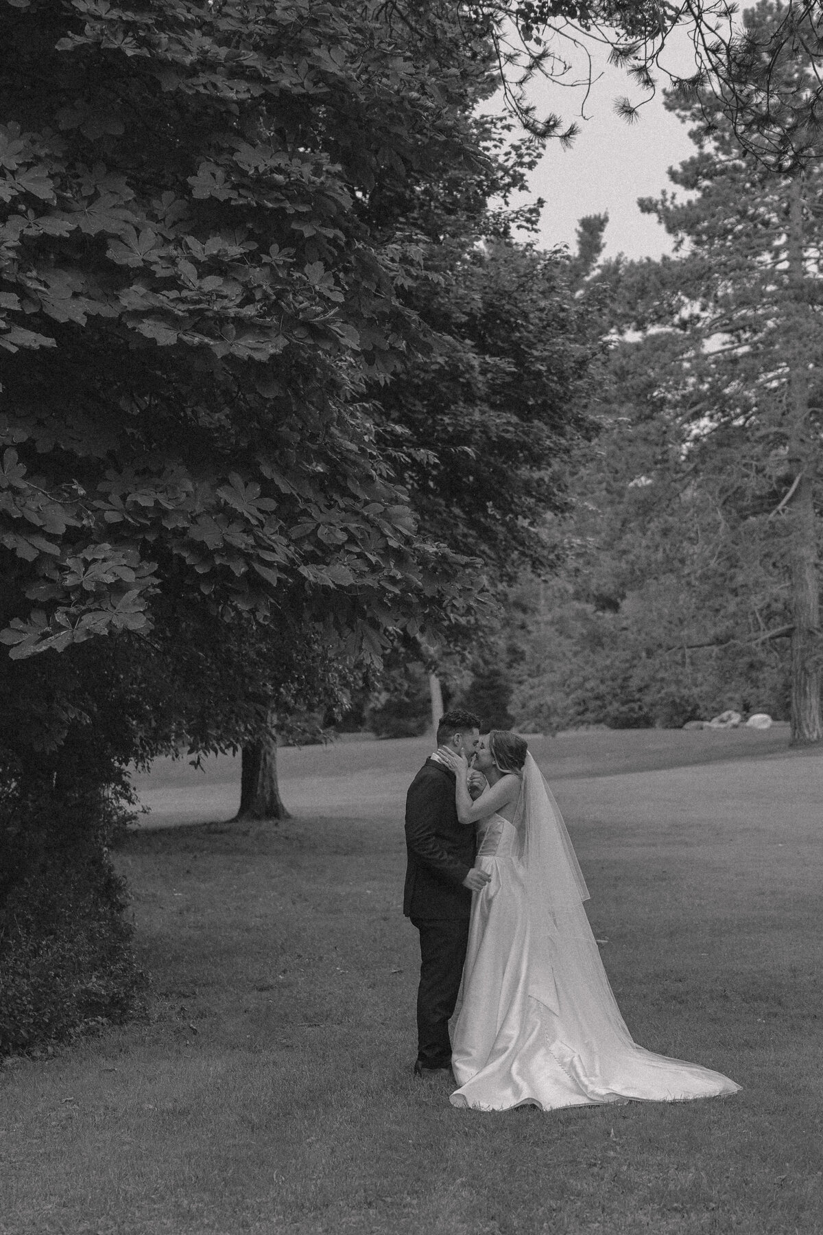gabby-mike-buffalo-wedding-day-7