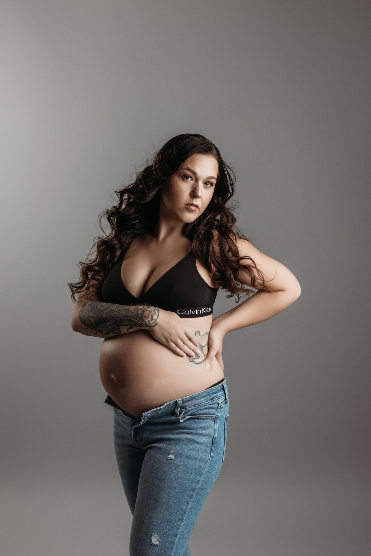 studio maternity pics
