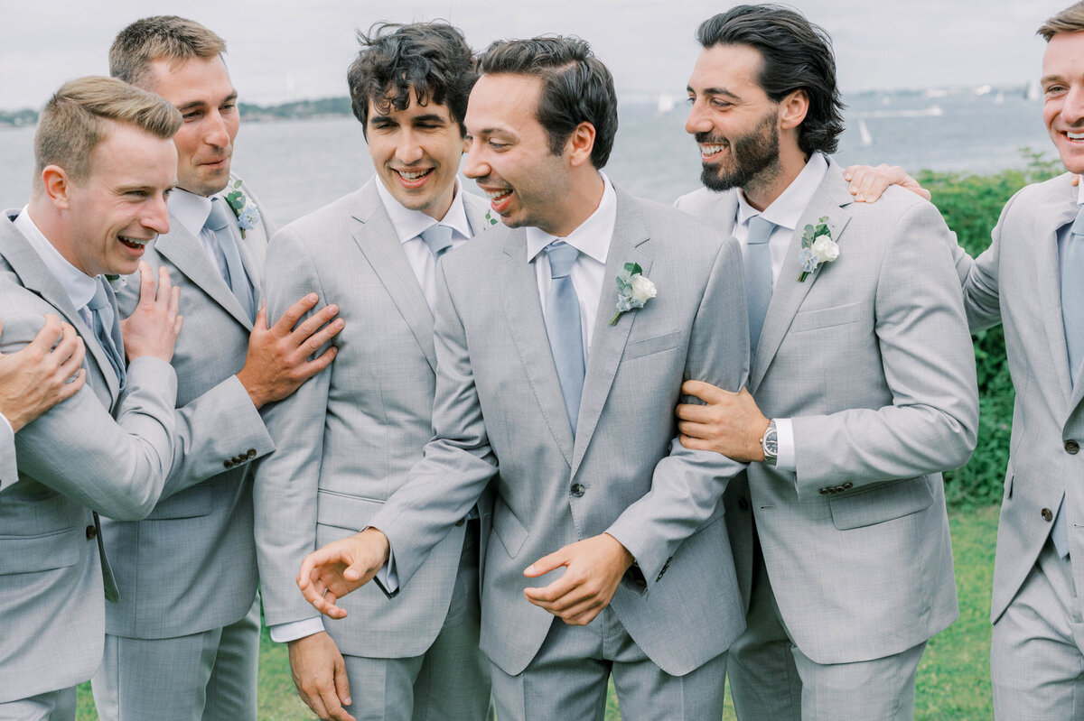 Emily March Photography Wilmington, North Carolina and Destination Wedding Engagement Photographer Heirloom Photography for Memorable Gatherings Light Airy Sentimental Imagery Images Weddings SamuelsWedding_0318
