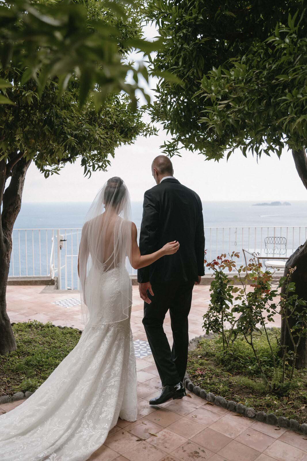 Flora_And_Grace_Editorial_Italy_Analog_Editorial_Wedding_Photographer (1 von 1)-28