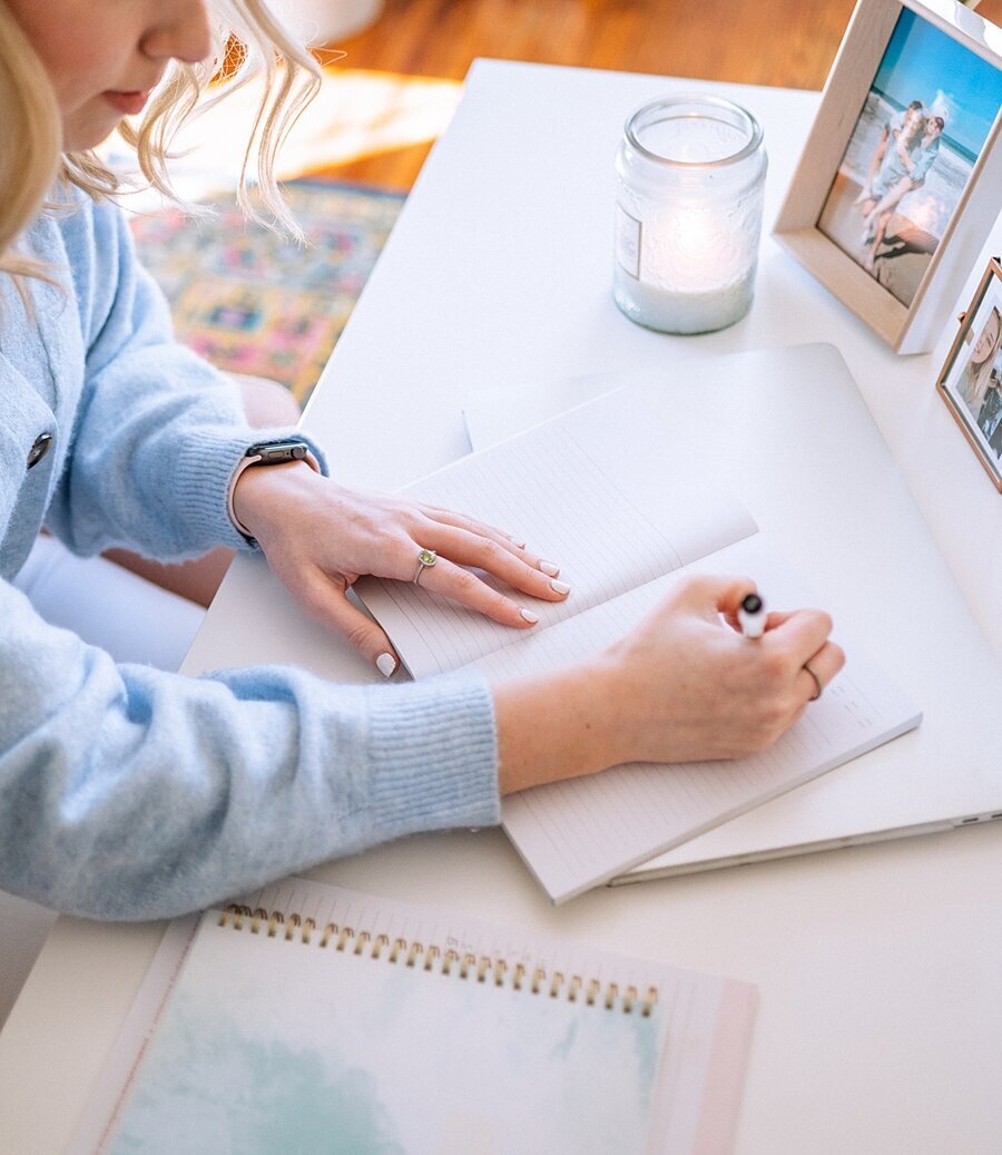 Heather-Dodge-Photography-2022-Branding-Session-Web_0126