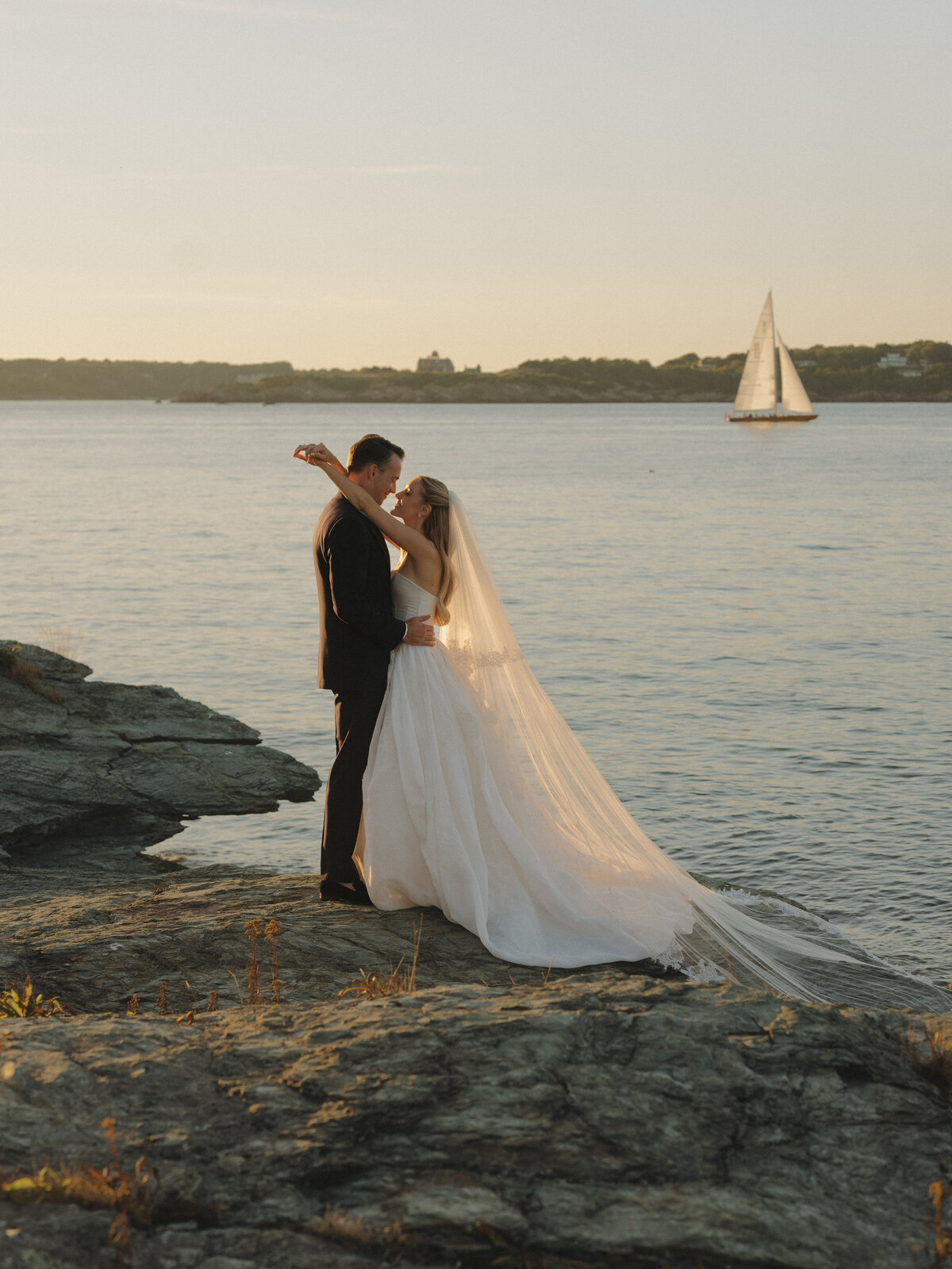 250830JENMAT_adv0212