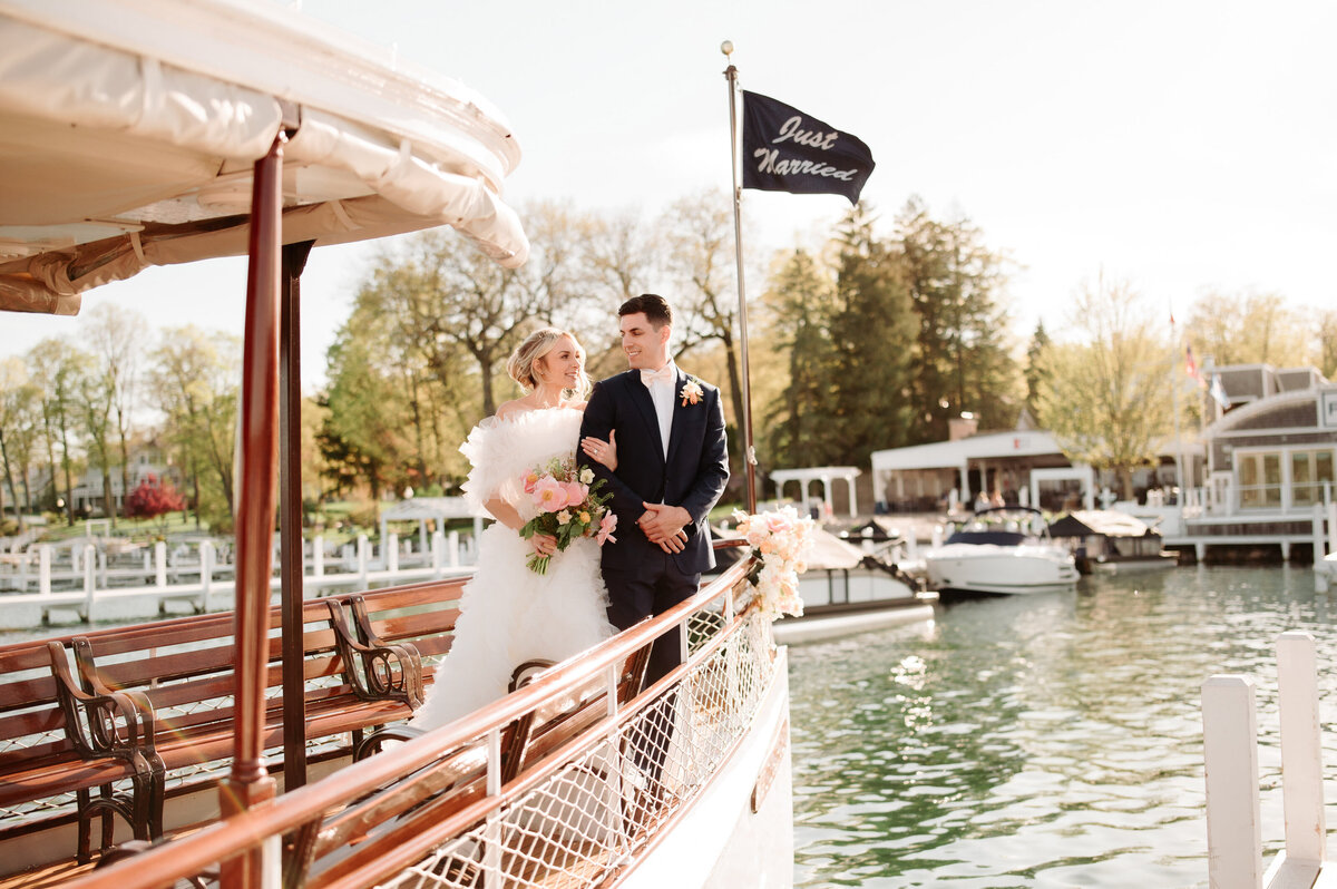 Fluffy Sunset Citrus Palette Pier 290 wedding lake geneva-79